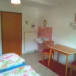 Renate Brandes Apartman *