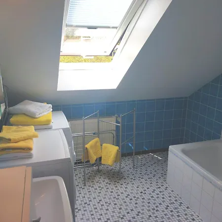Renate Brandes Apartamento *